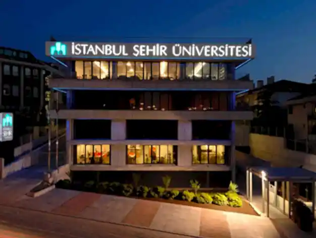 İSTANBUL ŞEHİR ÜNİVERSİTESİ